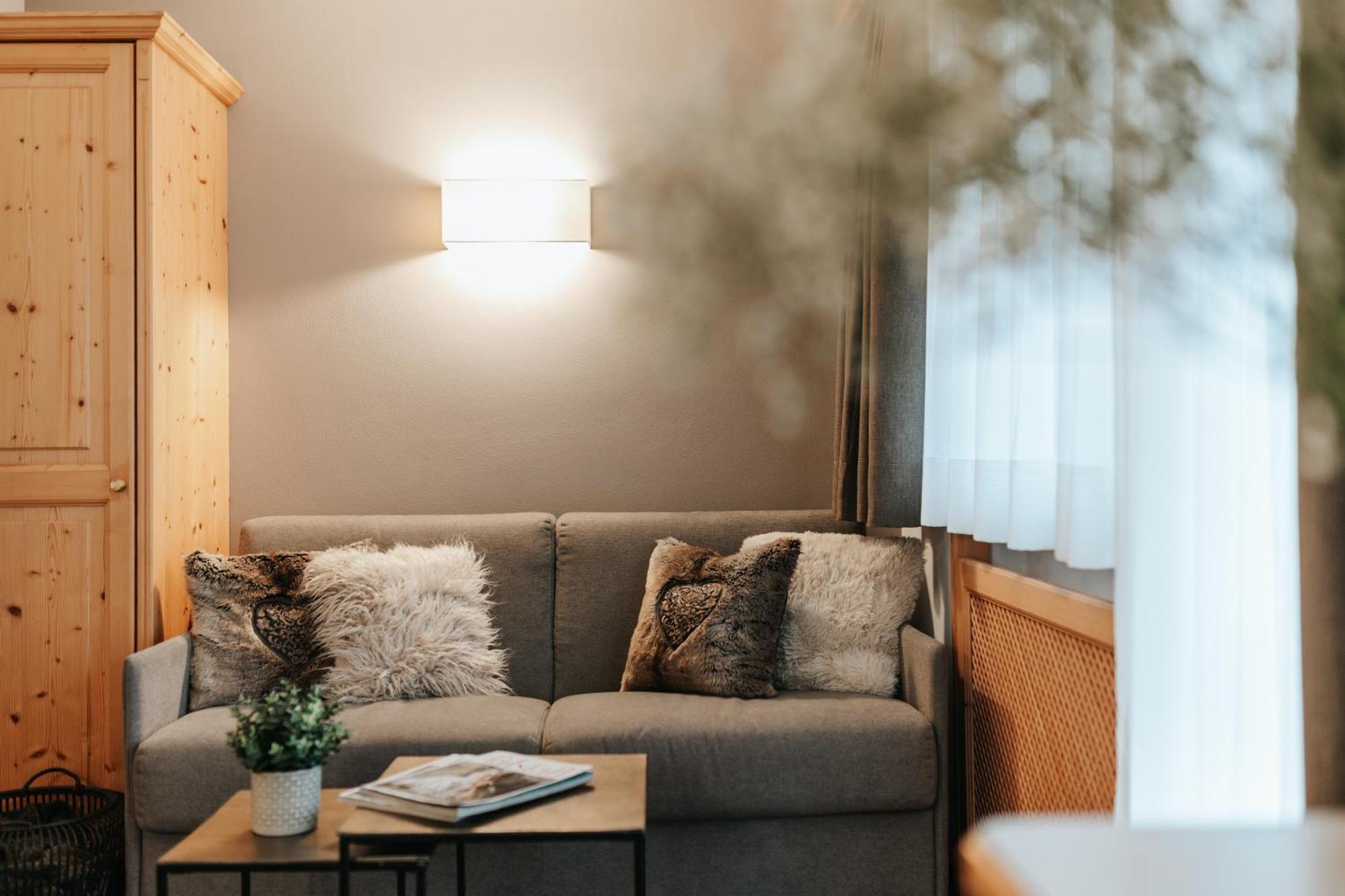 B&B Hotel Mirabel オルティゼーイ 部屋 写真