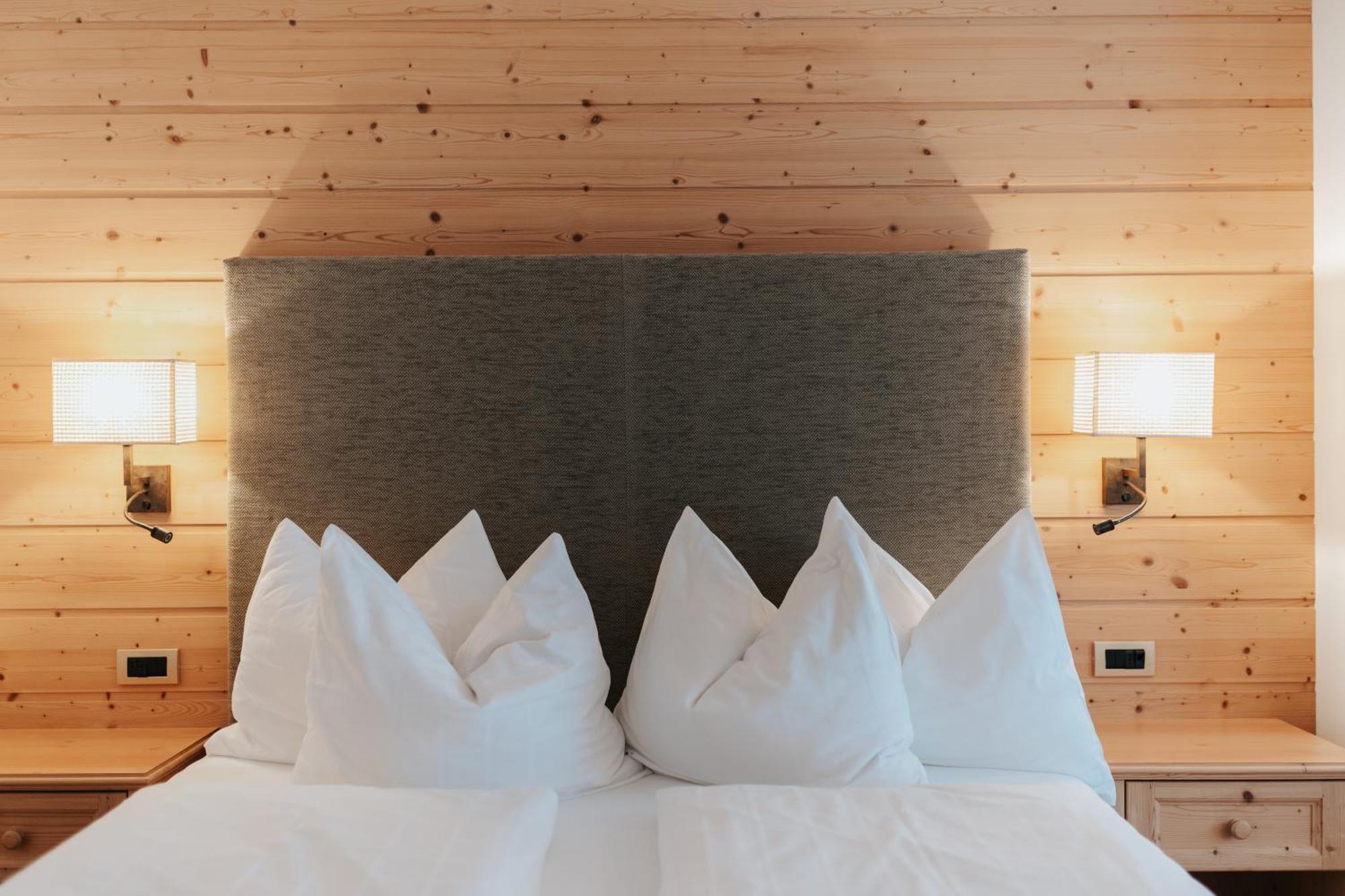 B&B Hotel Mirabel オルティゼーイ 部屋 写真