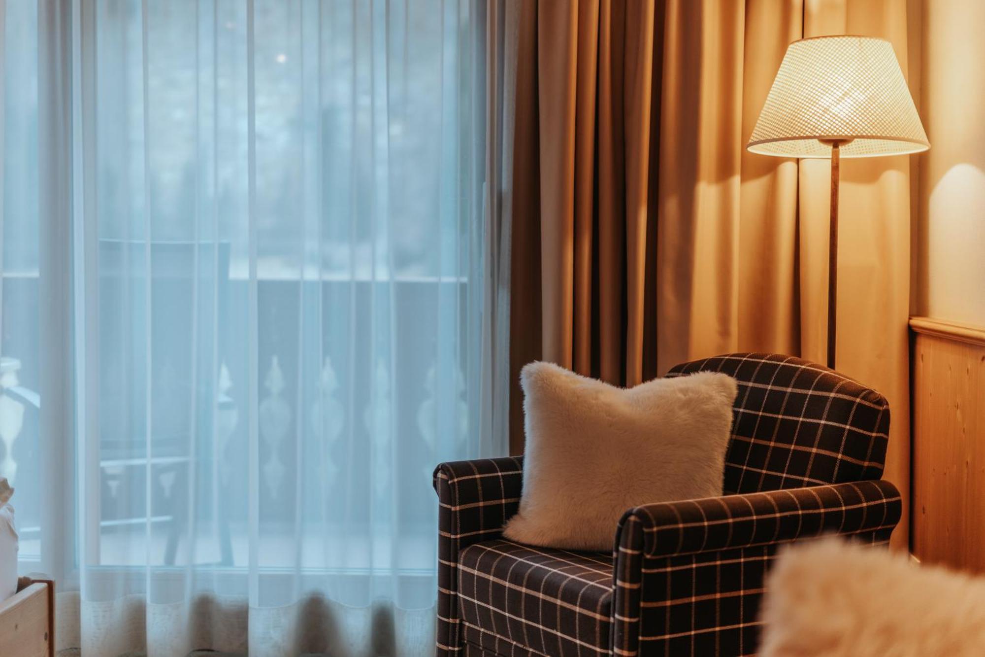 B&B Hotel Mirabel オルティゼーイ 部屋 写真