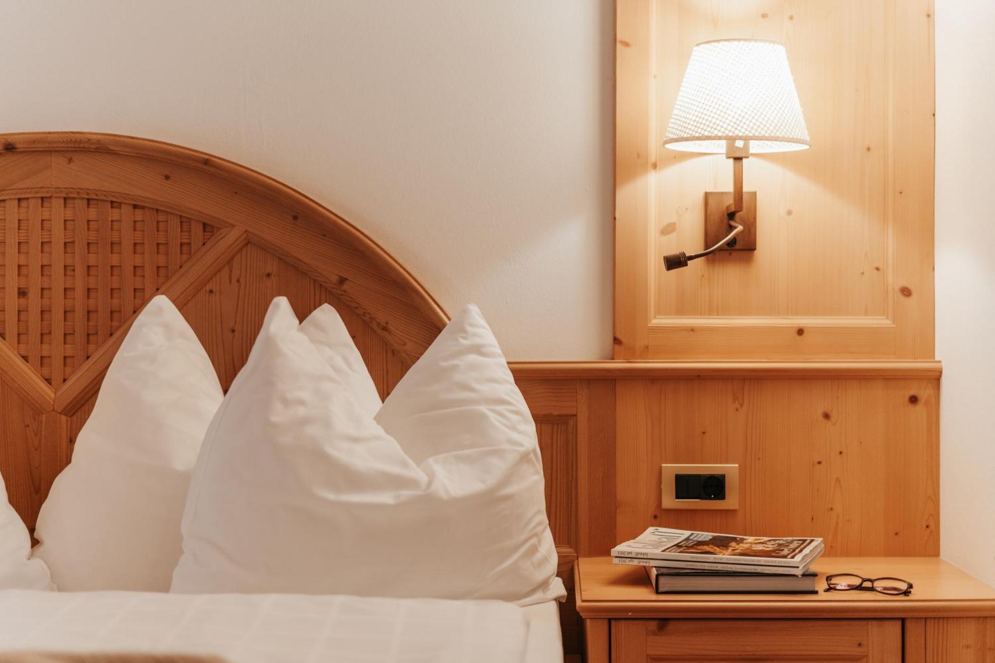 B&B Hotel Mirabel オルティゼーイ 部屋 写真