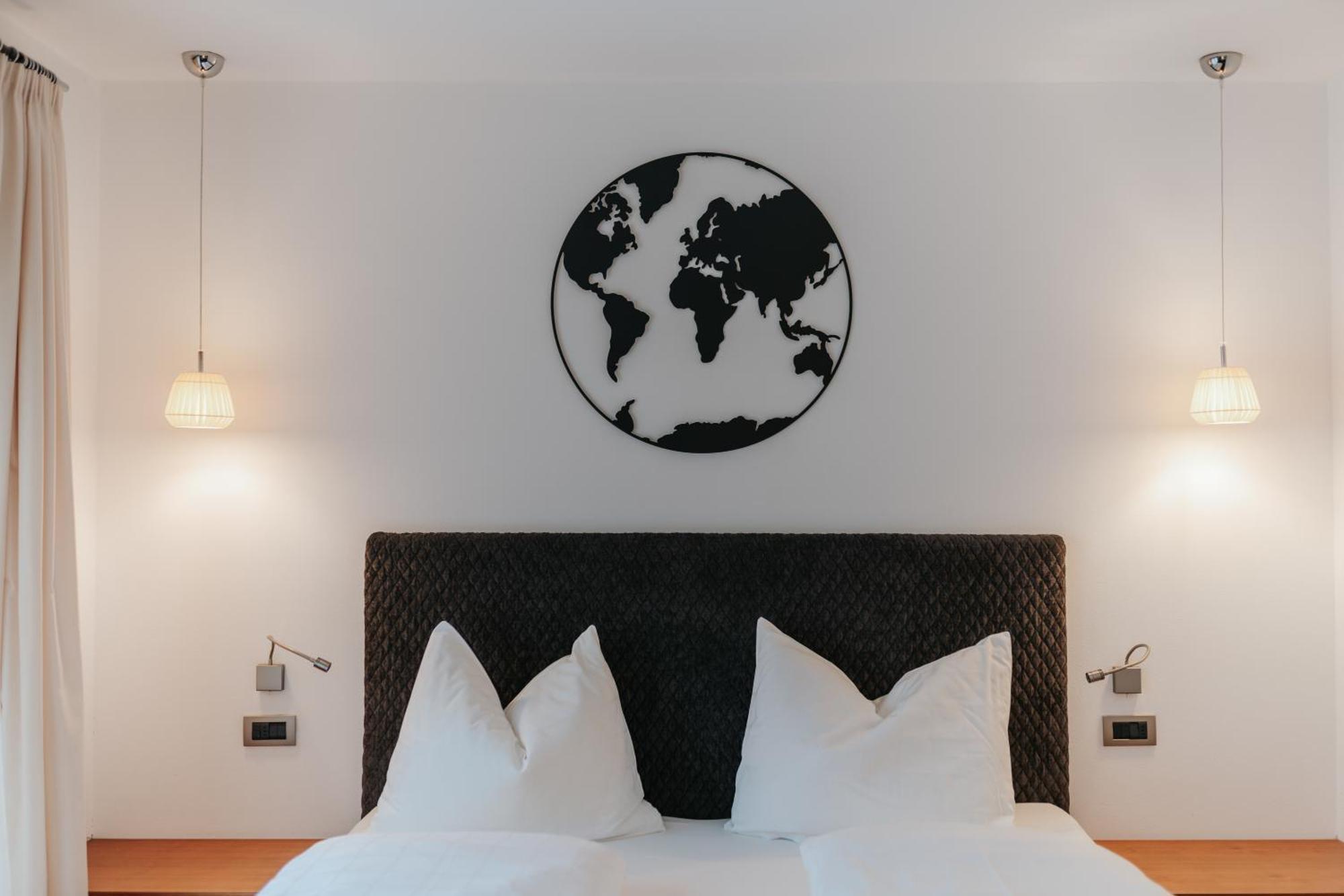 B&B Hotel Mirabel オルティゼーイ 部屋 写真